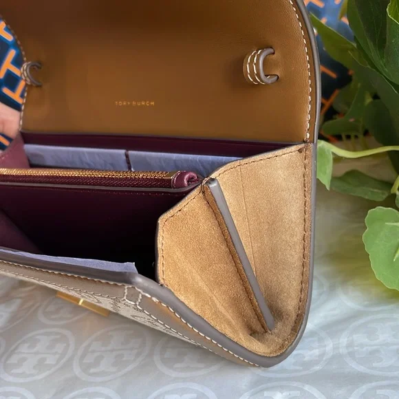 New, T monogram jacquard chain wallet - Picture 8 of 17